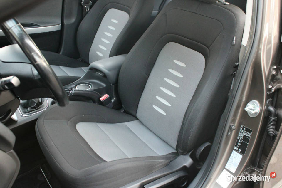 Kia Ceed PREMIUMOrglakierMaly przebiegSuper wielofunkcyjna kierownica Gliwice sprzedam