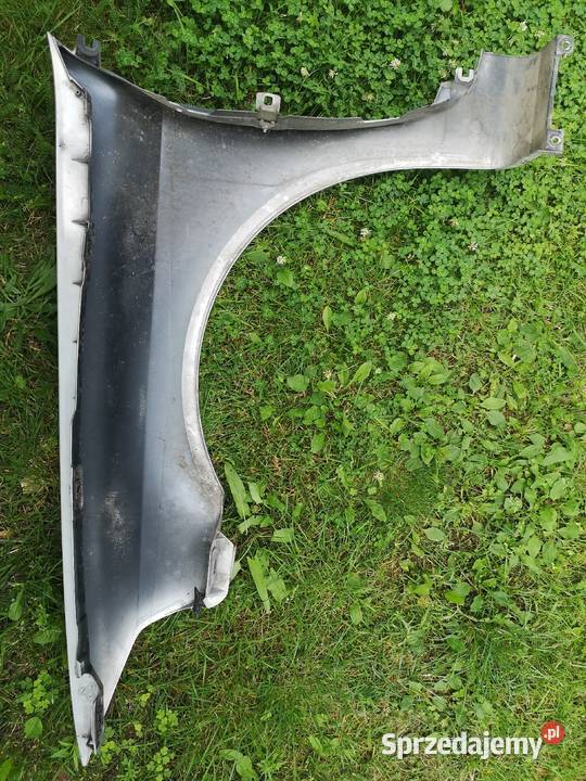 Błotnik prawy przód Renault Laguna 2 19 dci 2004 części blacharskie