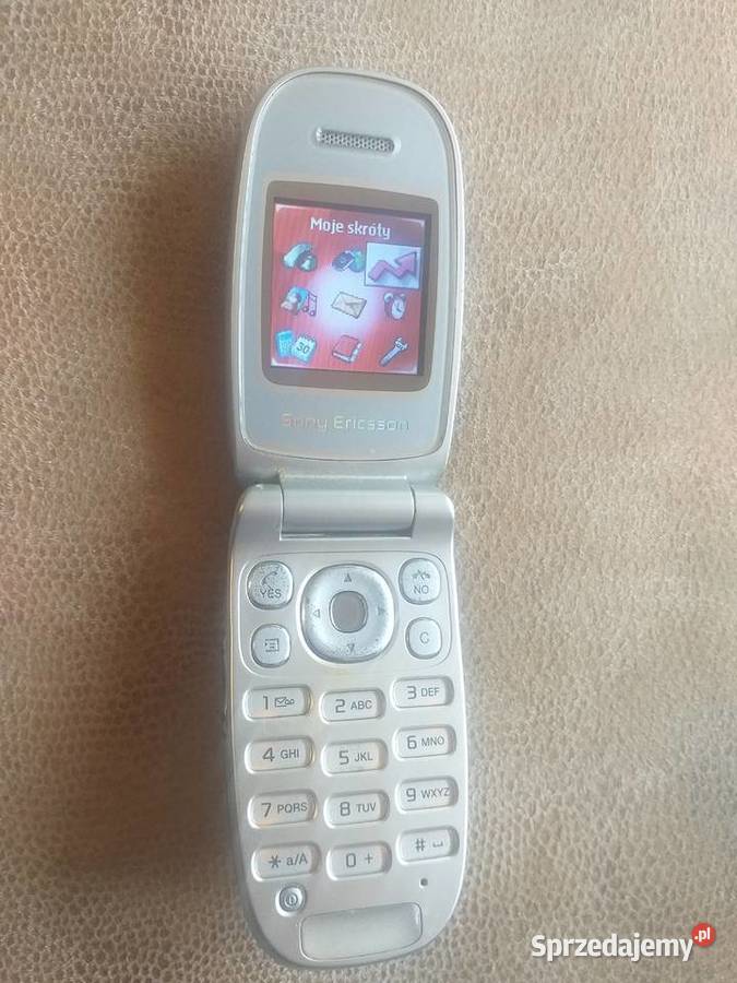 SONY Ericsson Z300i z300 telefon 300 z klapką Sandomierz