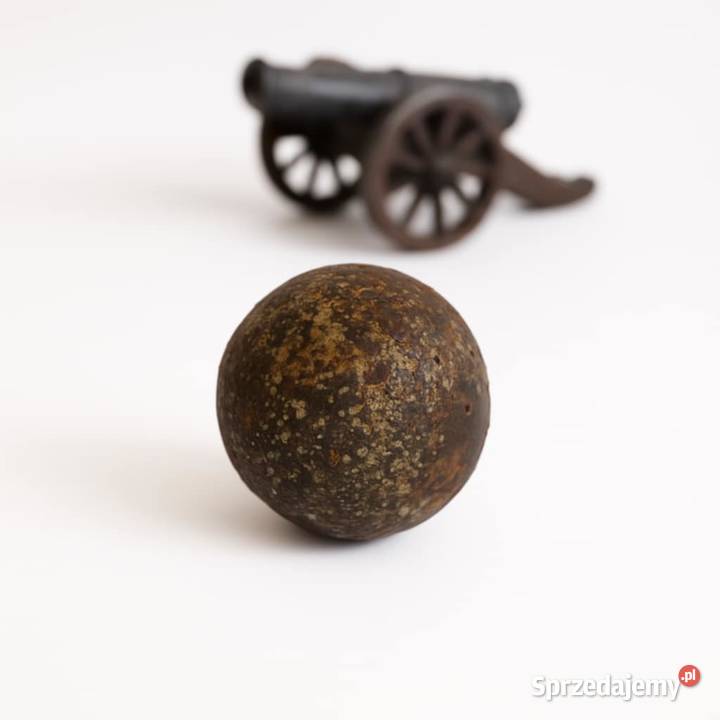 Kula armatnia średnica 35 Waga 180 g stara Militaria Militaria lubelskie Lublin
