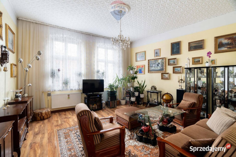 Centrum miasta ale zacisznie kameralna kamienica Sprzedaż wielkopolskie Pobiedziska sprzedam