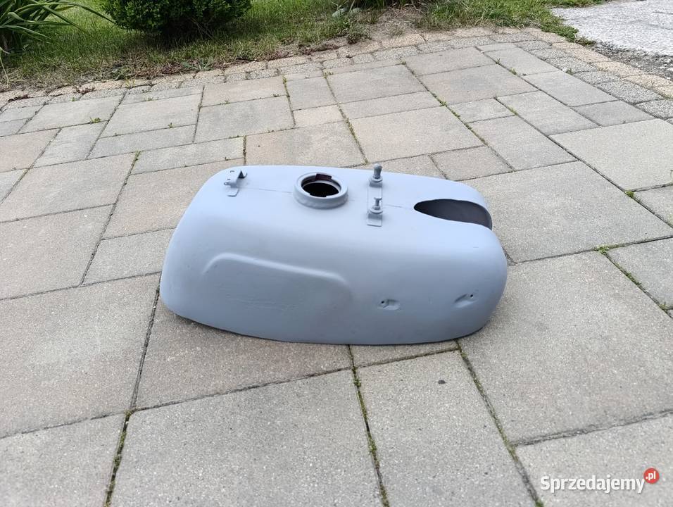 Zbiornik paliwa SHL gazela m17 na emblematy