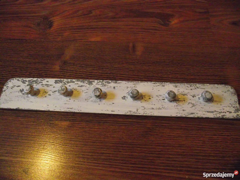 DREWNIANAY POSTARZANY WIESZAK inny kolor Piła