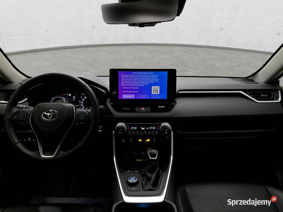 Toyota RAV4 V 2018 37637km dolnośląskie Komorniki