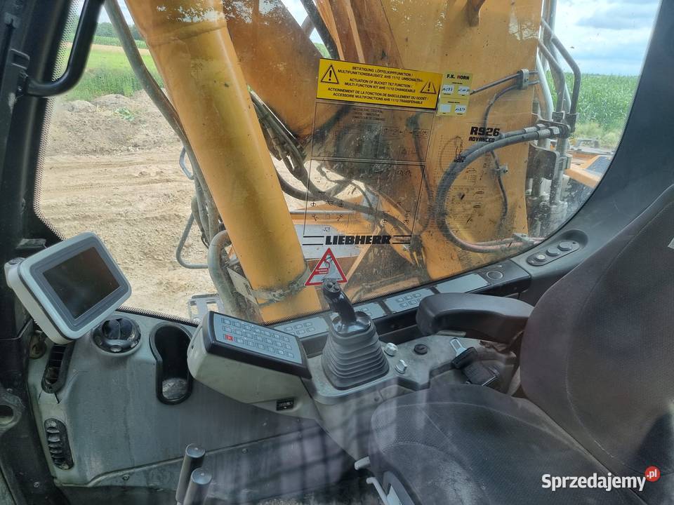 KOPARKA GĄSIENICOWA LIEBHERR 926 Żerków