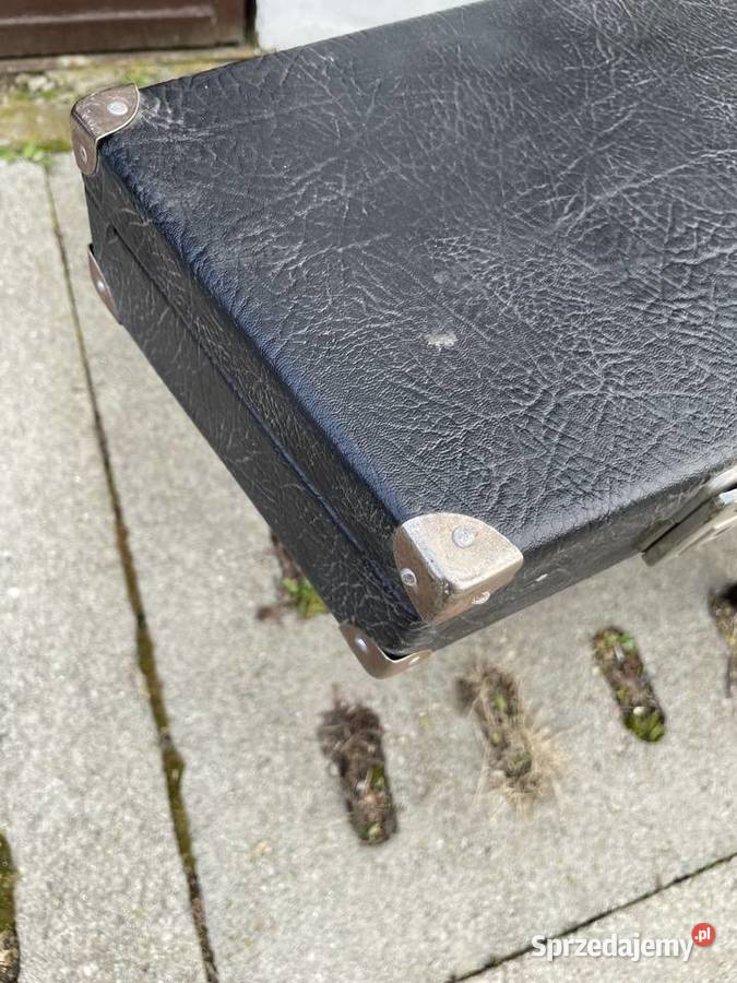 stary futerał na instrument sprzedam