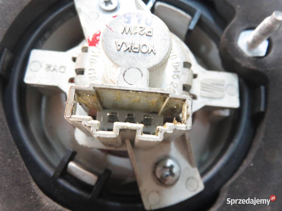 LAMPA PRAWA TYLNA SEAT ALTEA 5P1 5P0945096D