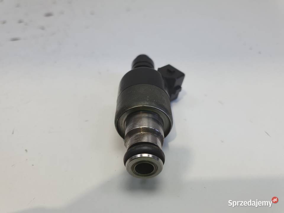 WTRYSKIWACZ Opel Corsa B 14 16V wtrysk 17089276 Wtryskiwacze Chełm