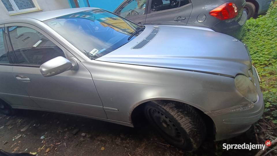 Mercedes E klasa W211 22CDI automat lift srebrny Klasa E Koszalin