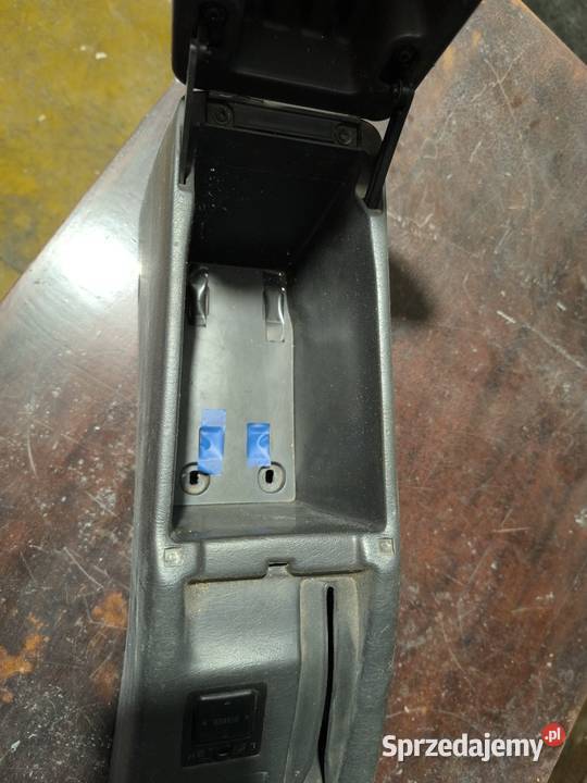 Toyota Celica V T18 lampy tylne blenda KOMPLET mazowieckie Kotuń