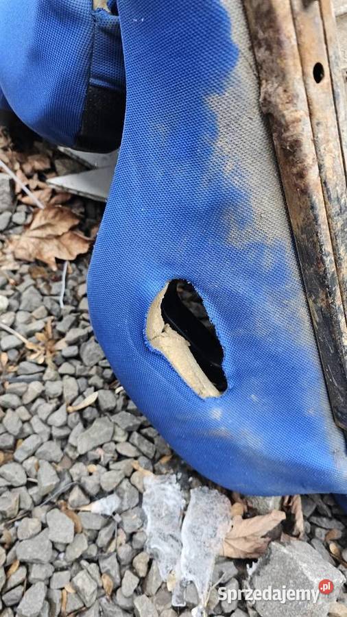 Dwa fotele kubełkowe sportowe off road do zmoty dolnośląskie Nowa Ruda sprzedam