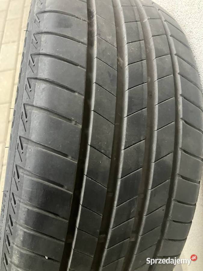 Bridgestone Turanza T005 21545 R17 pojedyncza