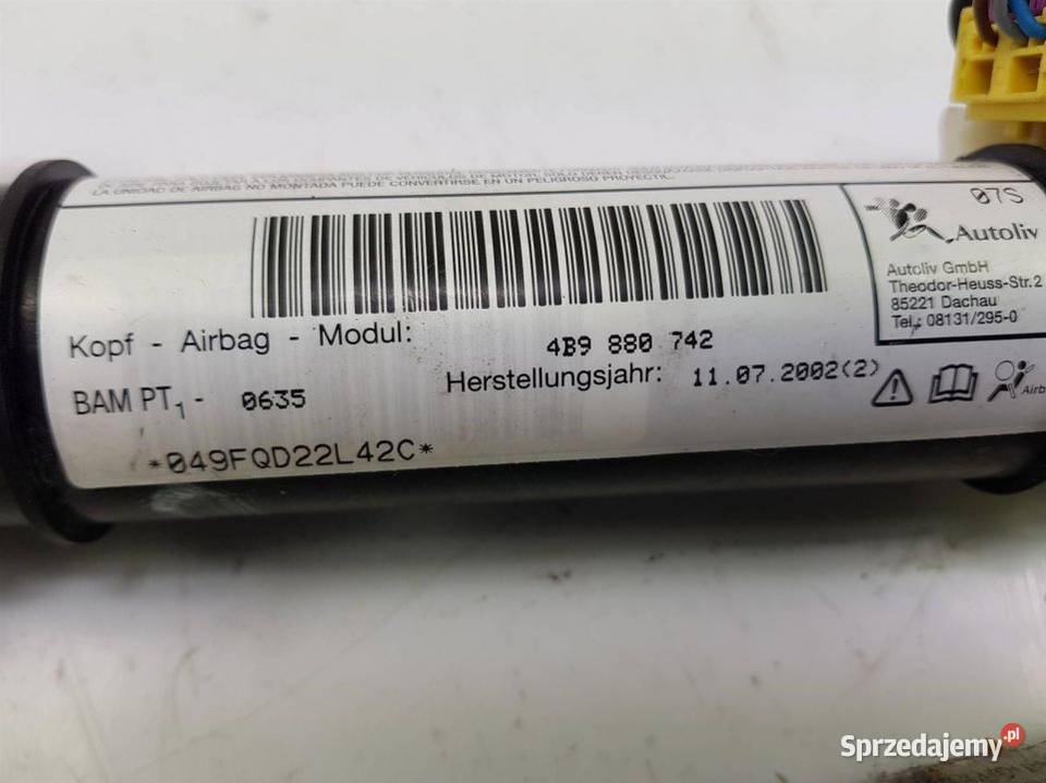 KURTYNA PRAWA 4B0880742 AUDI A6 ALLROAD osobowe Pozostałe Lipno