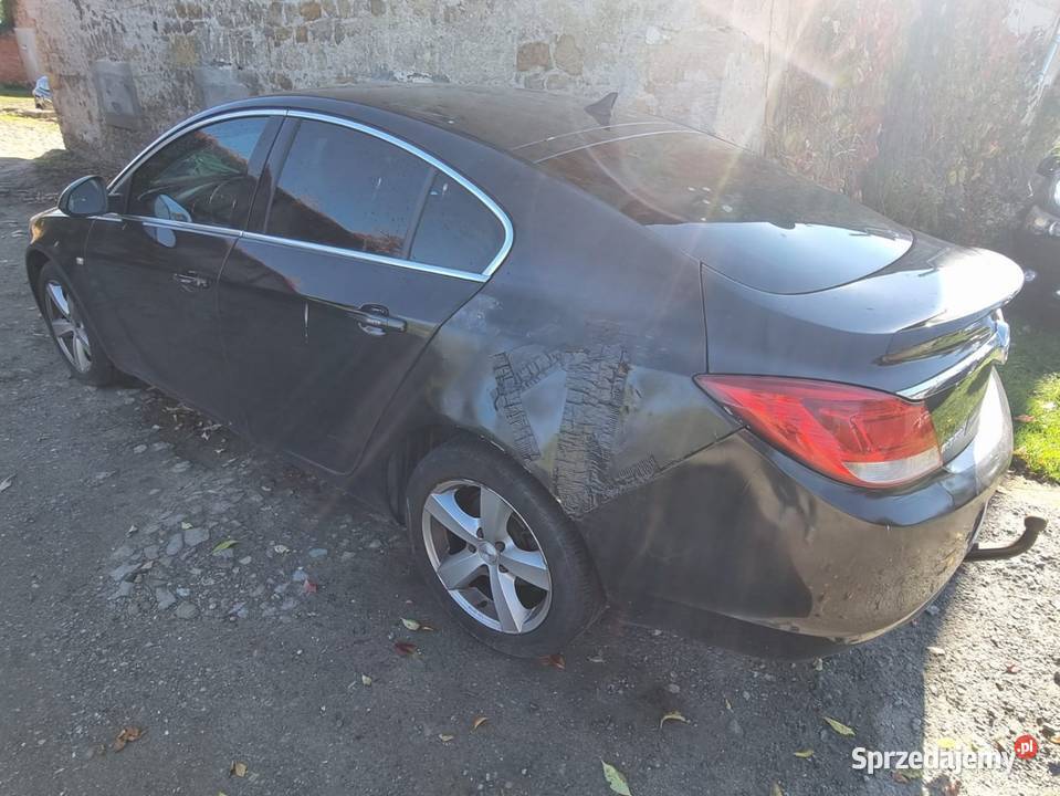 Opel Insignia 20 diesel uszkodzony silnik diesel Samochody osobowe Kłodzko