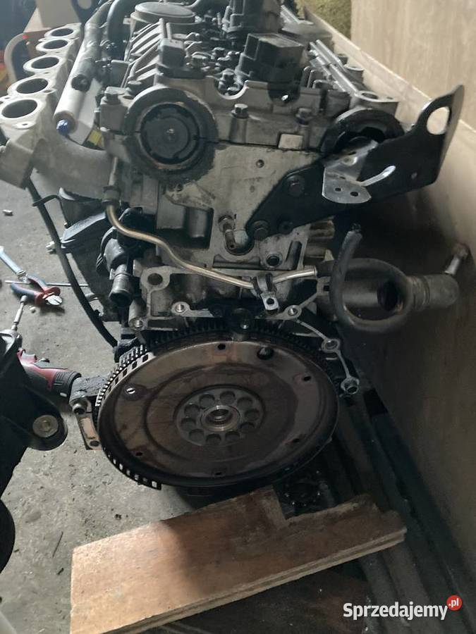 Silnik Volvo 24 benzyna B5244S