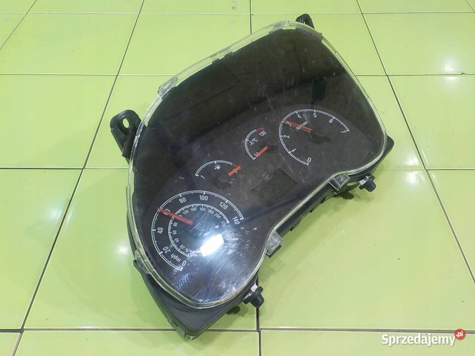 OPEL COMBO D 13 CDTI 14r VAN L1H1 licznik zegary Suków