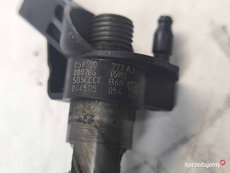 WTRYSK WTRYSKIWACZ AUDI VW 27 30 TDI 059130277AJ Przystajń
