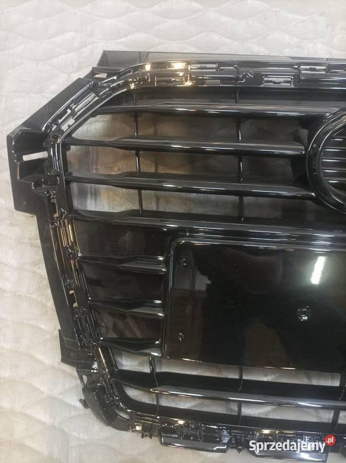 Audi A1 atrapa zderzaka przód zderzaki Łódź