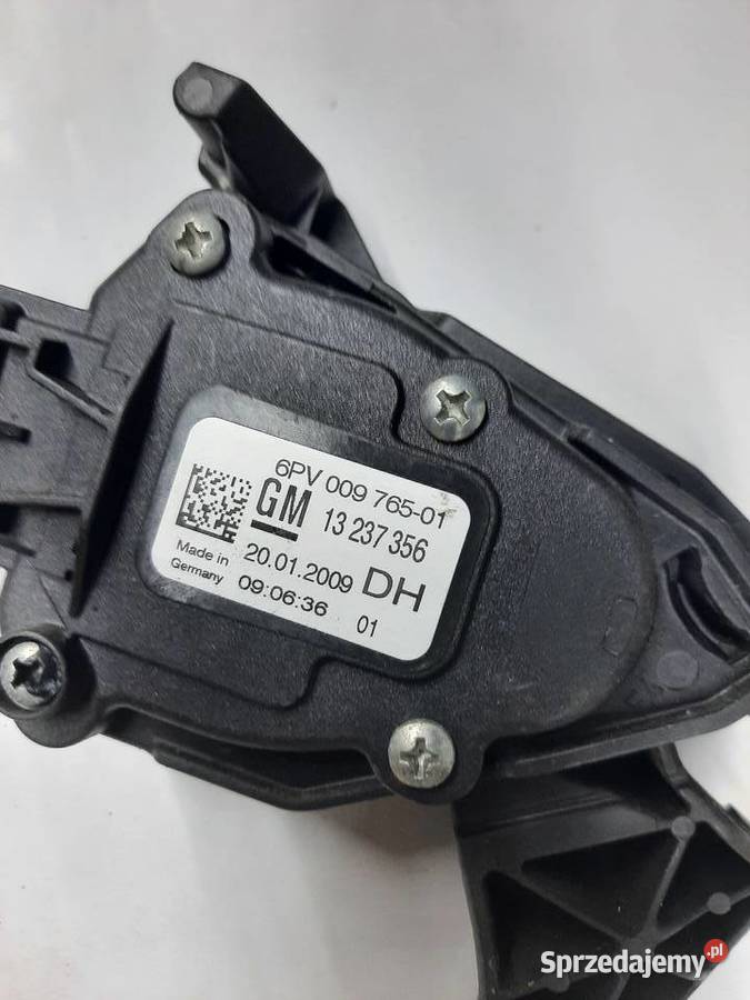 Opel Insignia A pedal potencjometr gazu 13237356 osobowe łódzkie