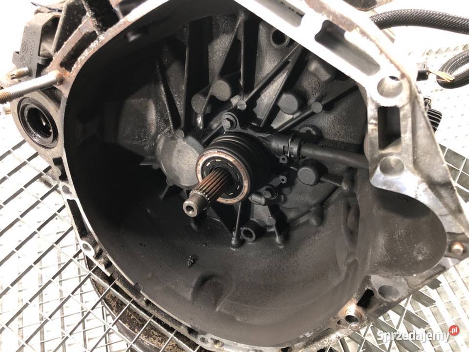 SKRZYNIA BIEGÓW RENAULT MEGANE III TL4040 15 110 podkarpackie