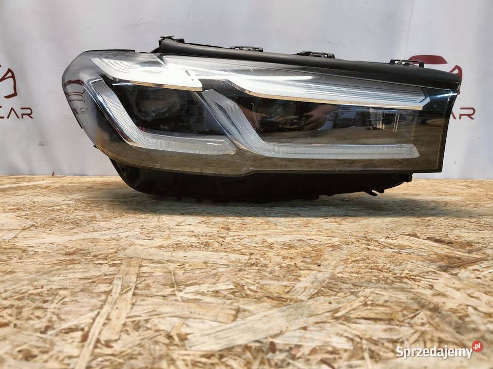 Lampa Prawy Przód Przednia Prawa BMW 5 G30 G31 Pleszew