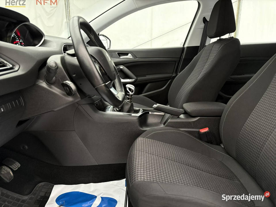 Peugeot 308 SW 15 Bluehdi130 Active Salon Zarejestrowany w Polsce Peugeot sprzedam