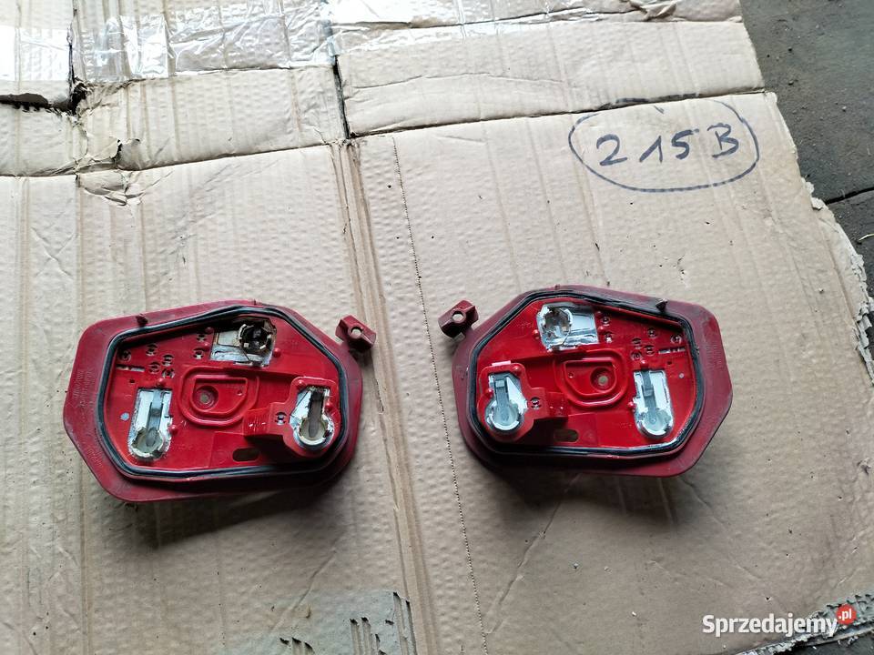 PEUGEOT 206 LIFT WKŁAD LAMPY TYŁ TYLNEJ LEWY osobowe
