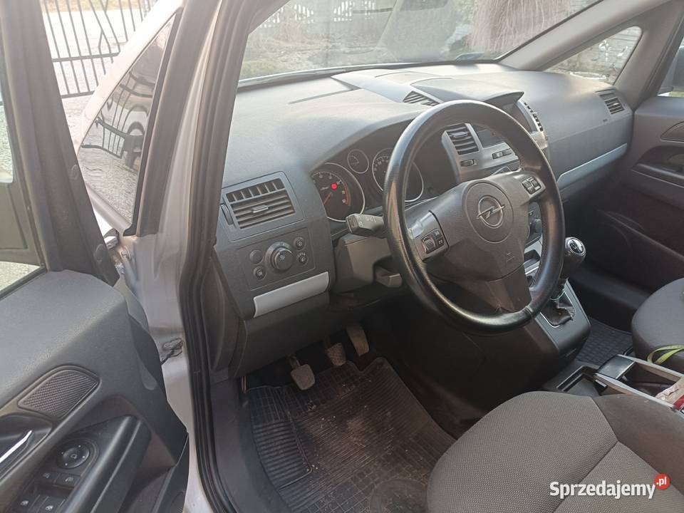 Opel ZafiraB 18 Gaz2006R7 OsoboweMożliwość Zafira