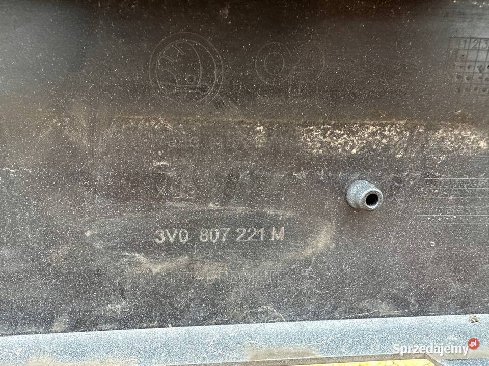 SKODA SUPERB 3 III 3V ZDERZAK PRZÓD LIFT XENON Mirsk