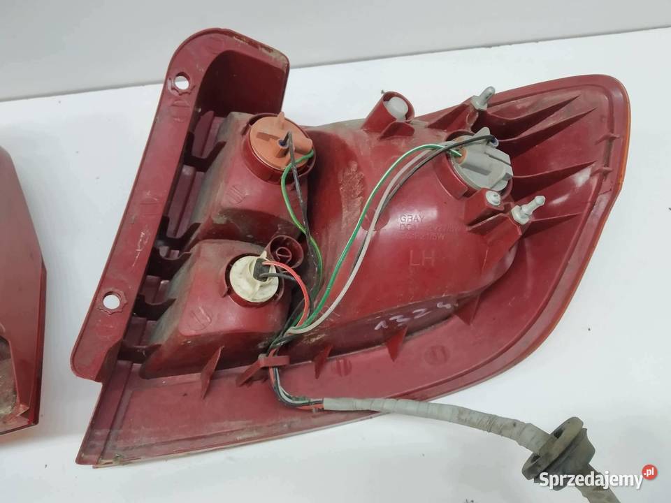 LAMPA TYŁ KOMPLET LIFT Hyundai Getz I 20022011