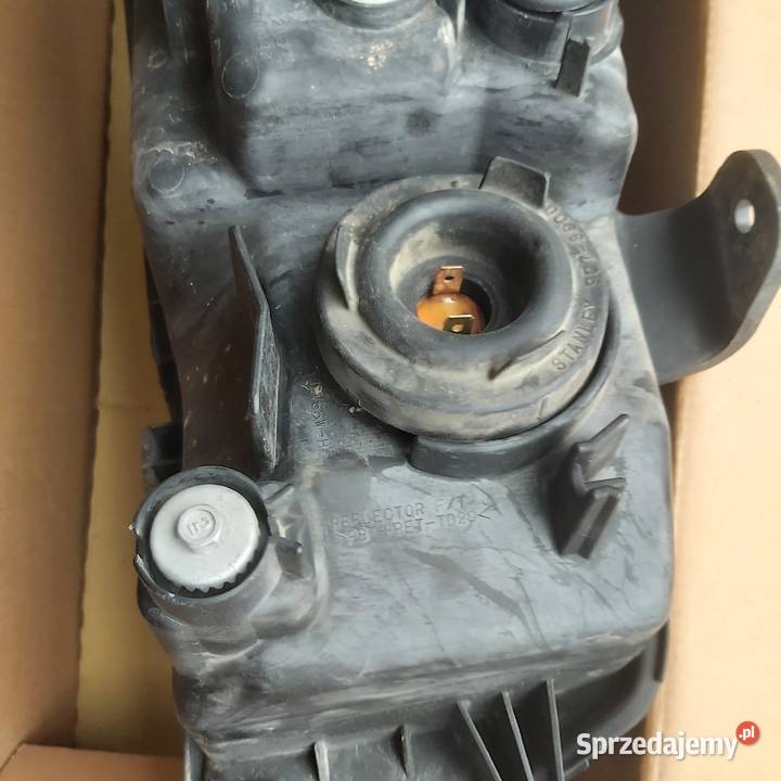 Reflektor Honda Accord VII 2006 lift