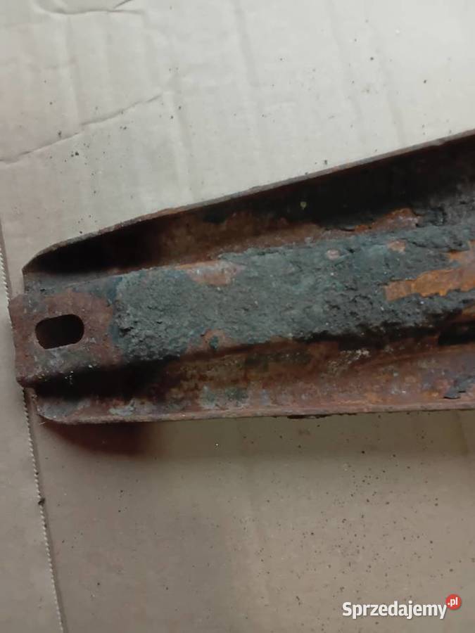 Fiat 126p podpora łapa skrzynia biegów Układ napędowy Milejewo