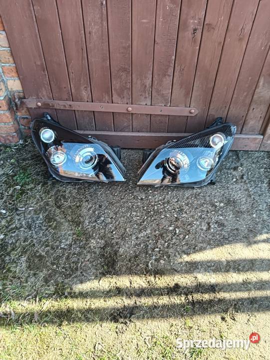 Lampy Astra H xenon kompletne EU