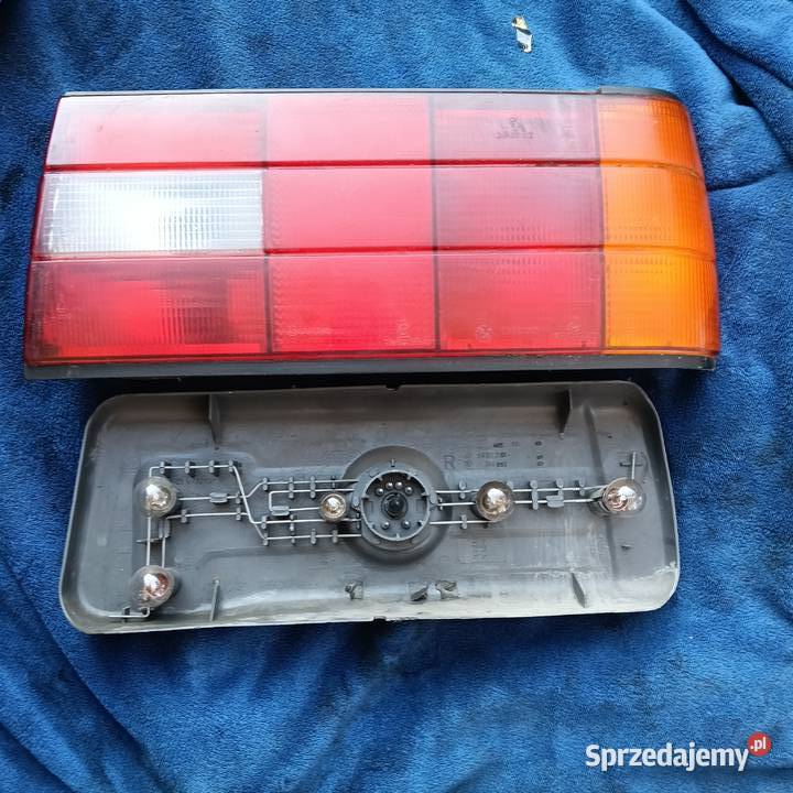 BMW e30 LAMPA PRAWA kompletna Jastrzębia Góra