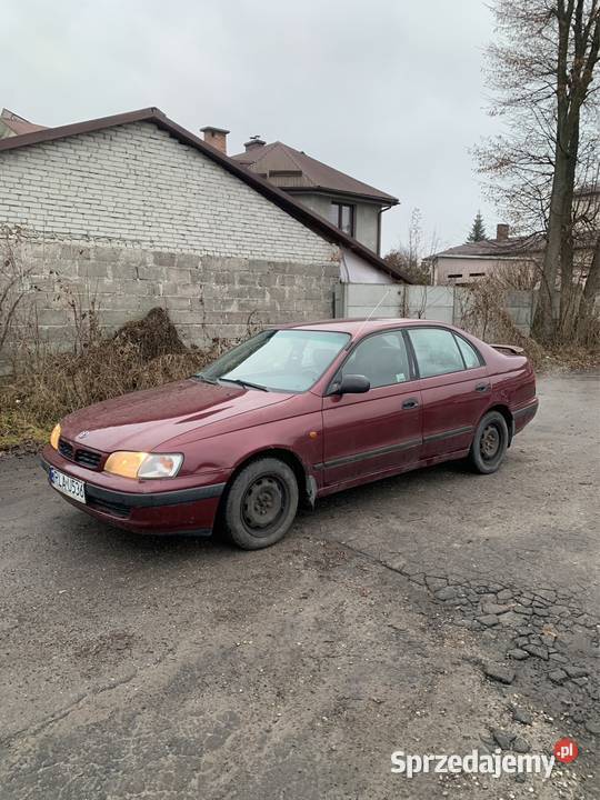 Toyota Carina 16 benzyna Klimatyzacja Biłgoraj sprzedam