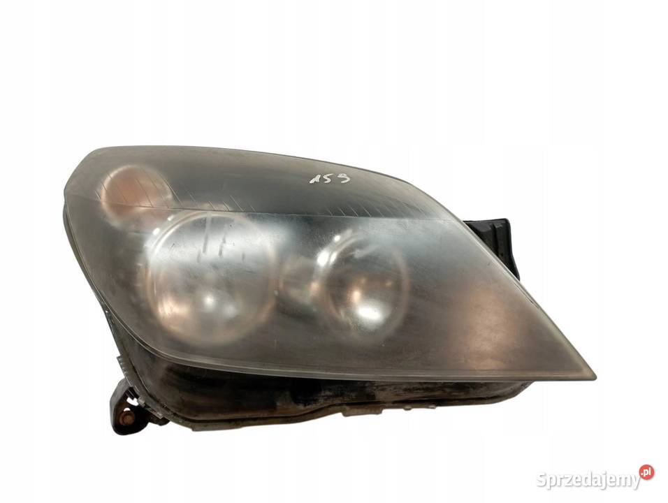 LAMPA PRZÓD PRAWA EU Opel Astra III 20042014 H osobowe Lampy przednie