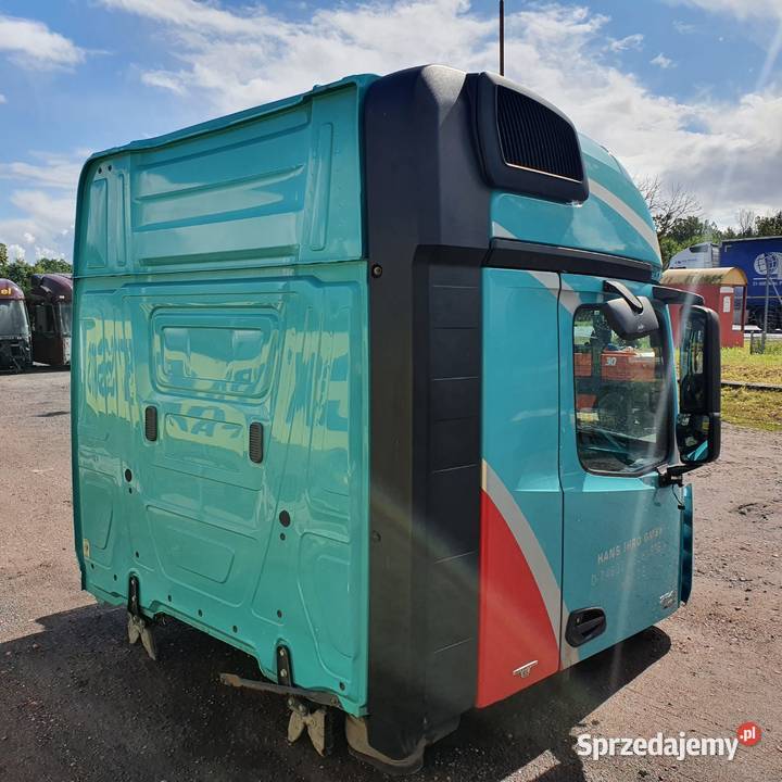 MERCEDES ACTROS MP4 KABINA BIG SPACE 2500 BDF części blacharskie Bieleń
