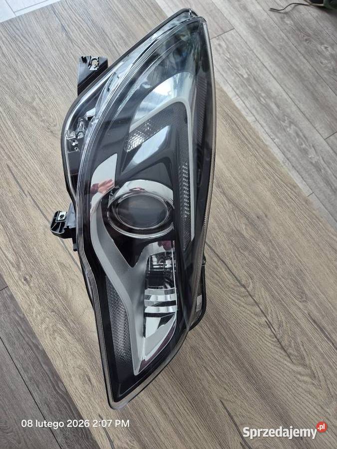 Leflektor Opel INSIGNIA A LIFT PRAWA 13426664