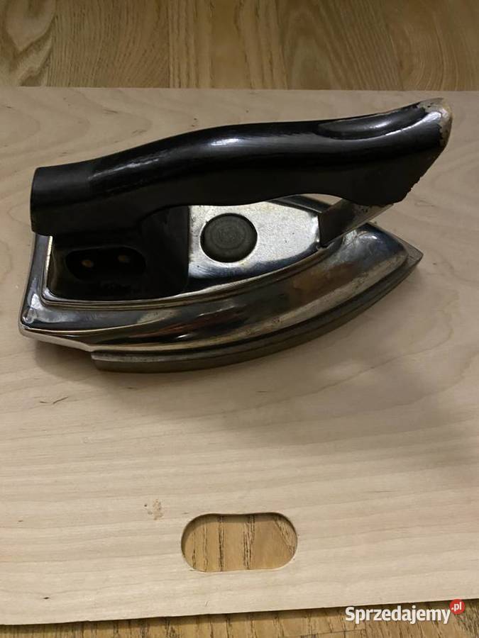 Żelazka elektryczne bodajże już kolekcjonerów Pozostałe Warszawa