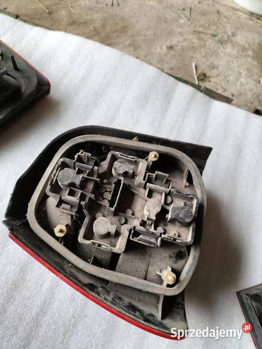 Felicia LAMPA TYLNA TYŁ PRAWA lubelskie Kamień-Kolonia