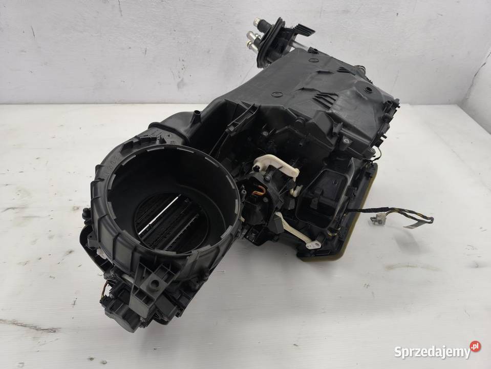NAGRZEWNICA BMW 1 E87 E81 LIFT 16 6947247