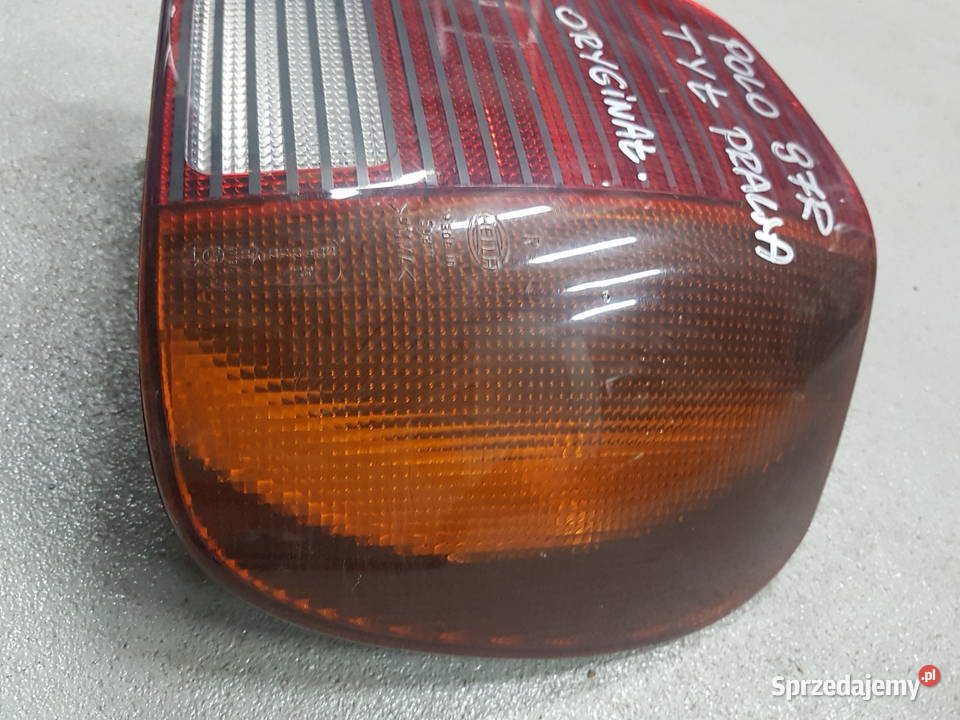 VW POLO 6N 1997 LAMPA TYLNA PRAWA HELLA Turek