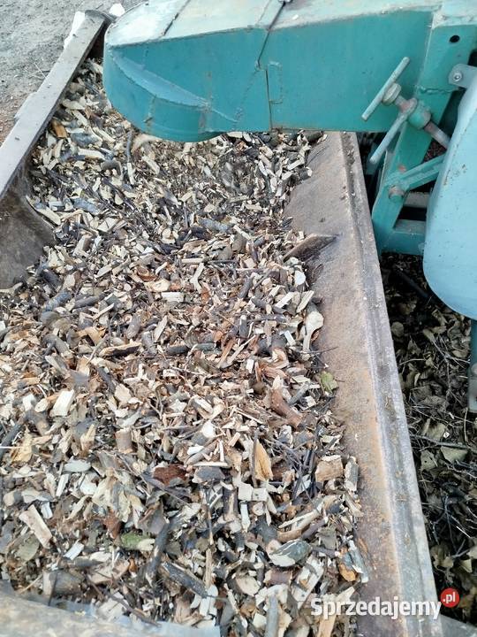 Rębak do gałęzi drzewa Skłody Borowe