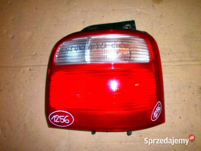 SUZUKI ALTO 1994 1998 3D LAMPA TYŁ PRAWA TYLNA osobowe Byków