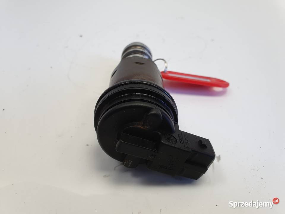 BMW E90 20 i CZUJNIK FAZ ROZRZĄDU zawór 13150137 Chełm