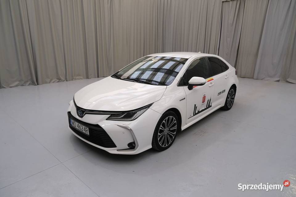 TOYOTA COROLLA 2021 179800 3 98 Warszawa