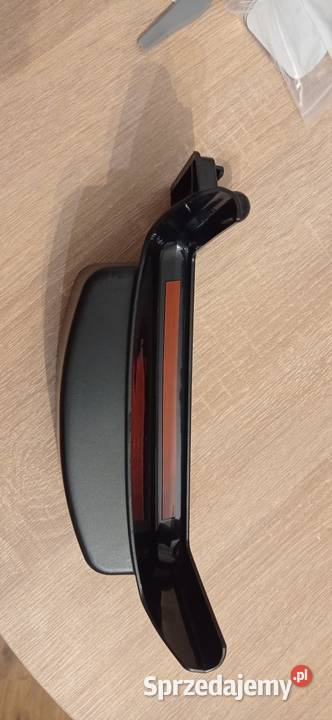 Uchwyt na telefon do Mazdy 3 2017 2018mocowany