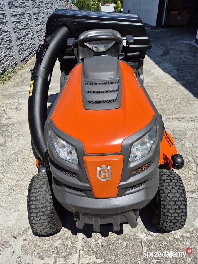 Traktorek ogrodowy kosiarka Husqvarna YTA 24V48 Zaczernie sprzedam