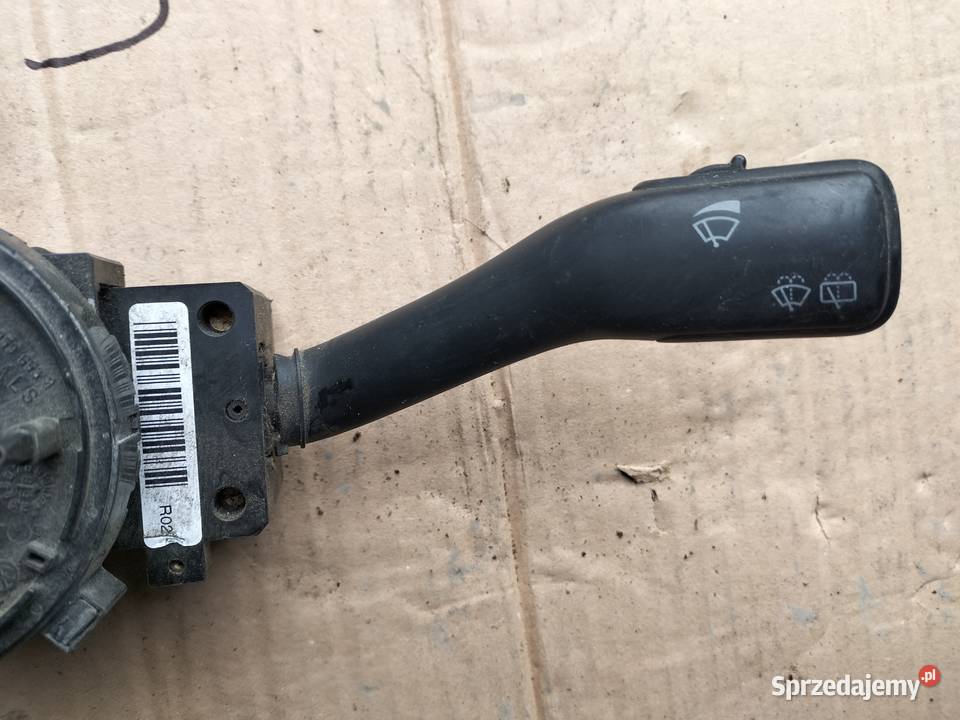 MANETKA PRZEŁĄCZNIK ZESPOLONY 4B0953503F AUDI wyposażenie elektryczne Kamień-Kolonia