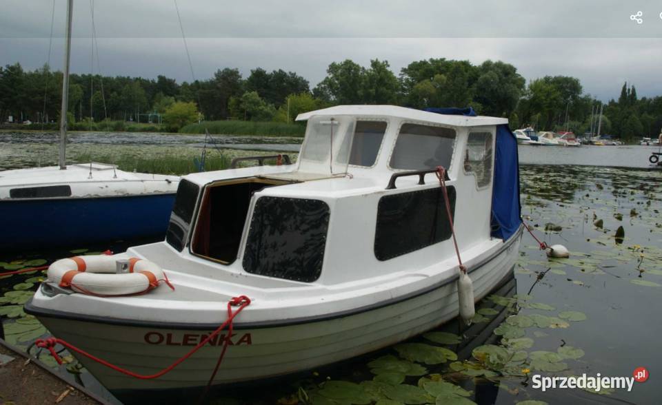 ŁÓDKA KABINOWA spacerowa z silnikiem Volvo Smardzewice